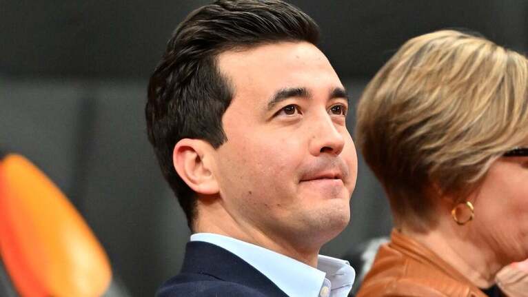 Raptors GM Bobby Webster gets extension, new title 