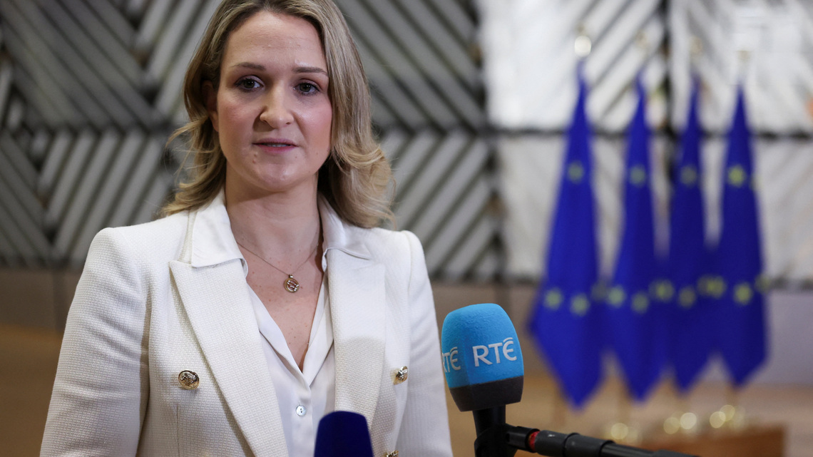 'Significant' number of EU countries back speeding up Ukraine funding, Ireland says 