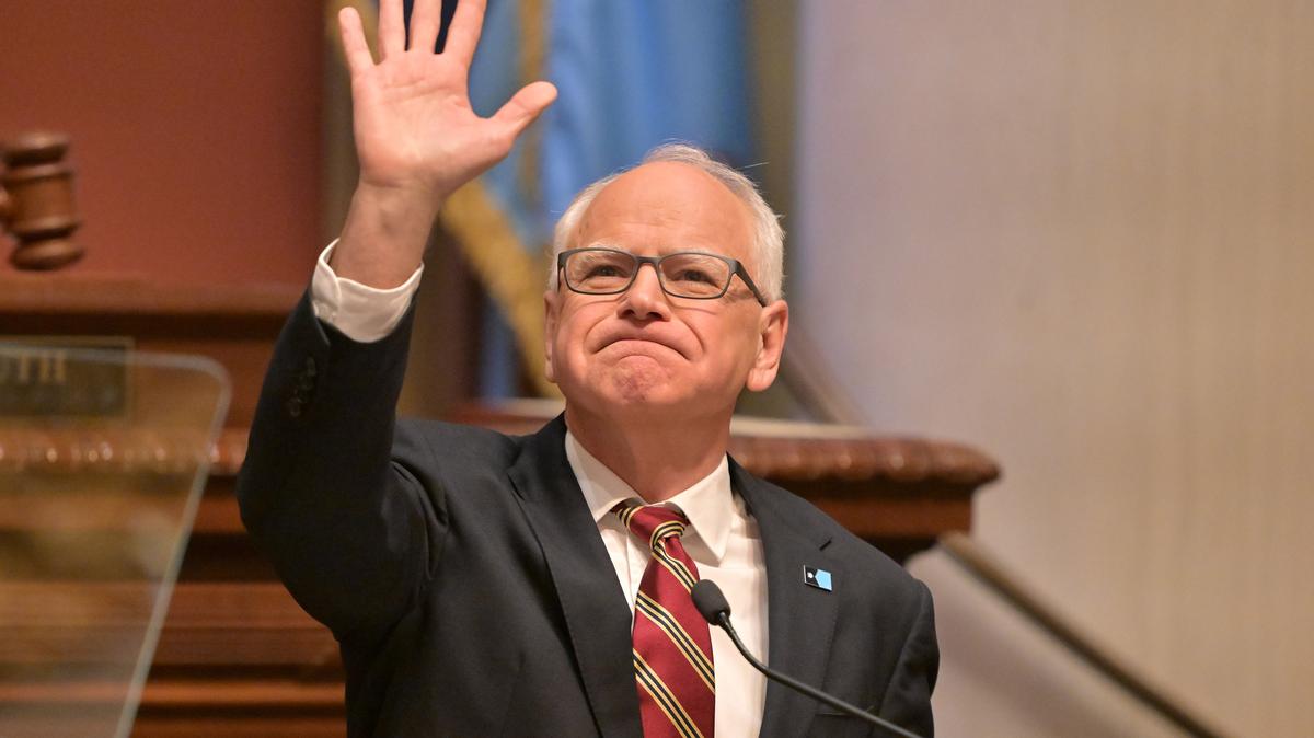 Minnesota Gov. Tim Walz waves to the gallery during his State of the State address before a joint session of the house and the senate in the house chambers in the Capitol Building in St. Paul, Minnesota, on Tuesday, April 28, 2026. (John Autey/St. Paul Pioneer Press/TNS)