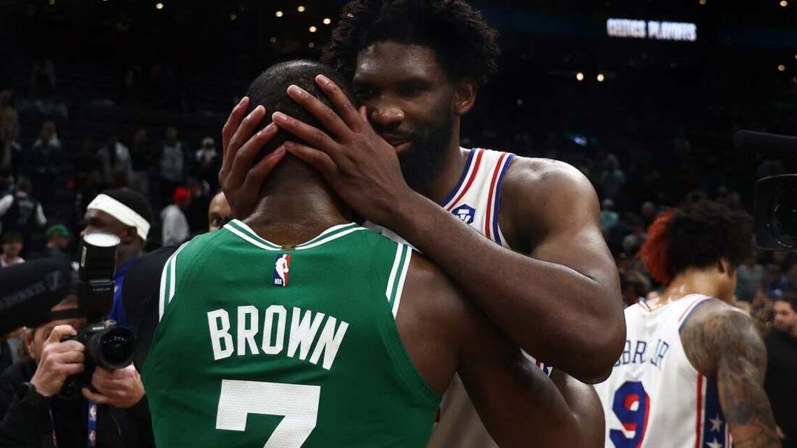 76ers' NBA title odds soar, Celtics' plummet with Jaylen Brown trade 