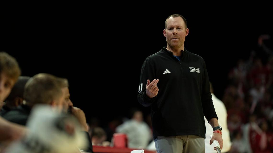 No. 23 Miami (Ohio) handles Ohio, improves to nation-best 25-0 