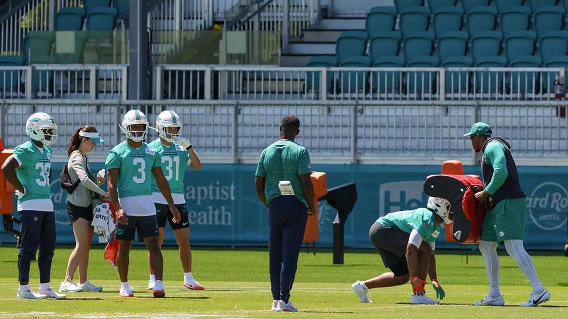 Dolphins Second Open OTA Observations: Uneven Day for Willis, Offense