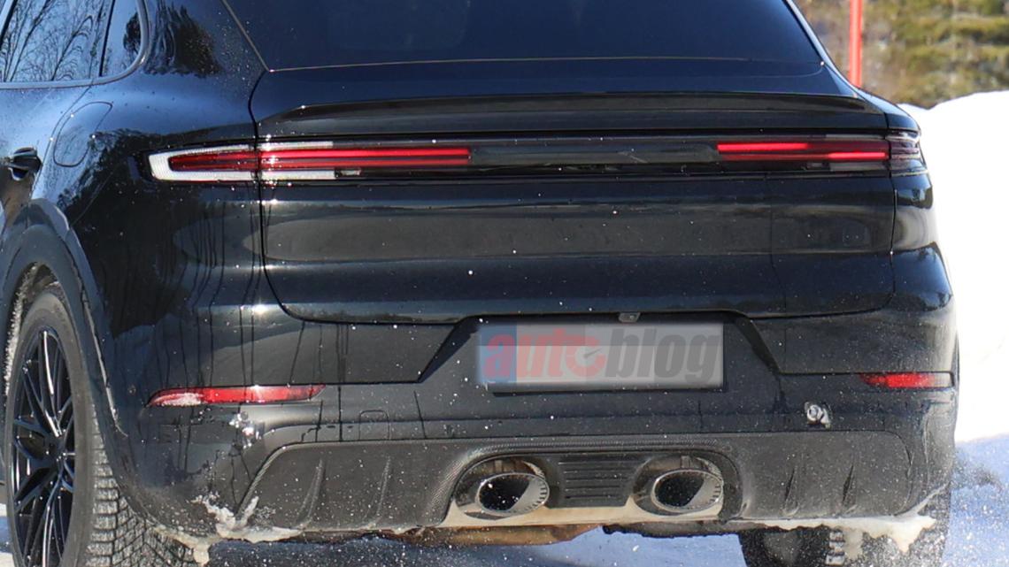Two Porsche Cayenne Coupes Spied Looking Almost Identical - But They're Not 
