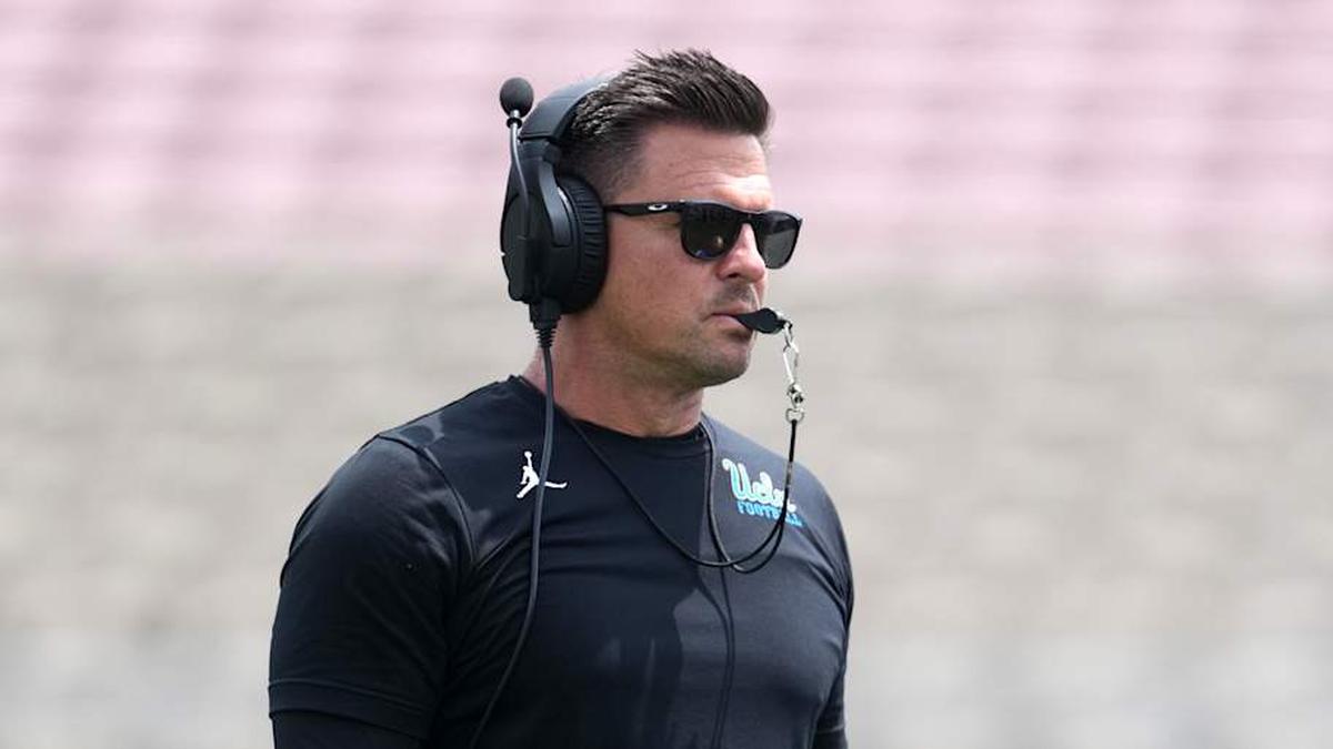  May 2, 2026; Pasadena, CA, USA; UCLA Bruins coach Bob Chesney reacts during the spring game at Rose Bowl. Mandatory Credit: Kirby Lee-Imagn Images | Kirby Lee-Imagn Images 