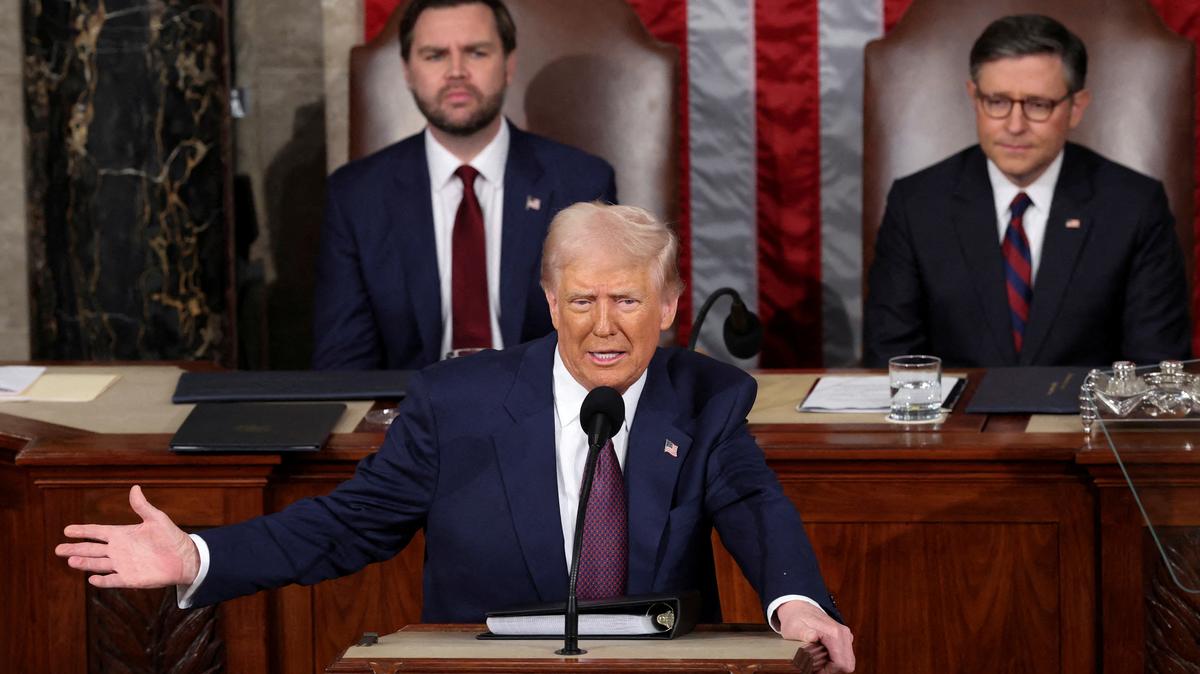 FILE PHOTO: U.S. President Donald Trump delivers a speech to a joint session of Congress, in the House Chamber of the U.S. Capitol in Washington, D.C., U.S., March 4, 2025. REUTERS/Kevin Lamarque/File Photo
