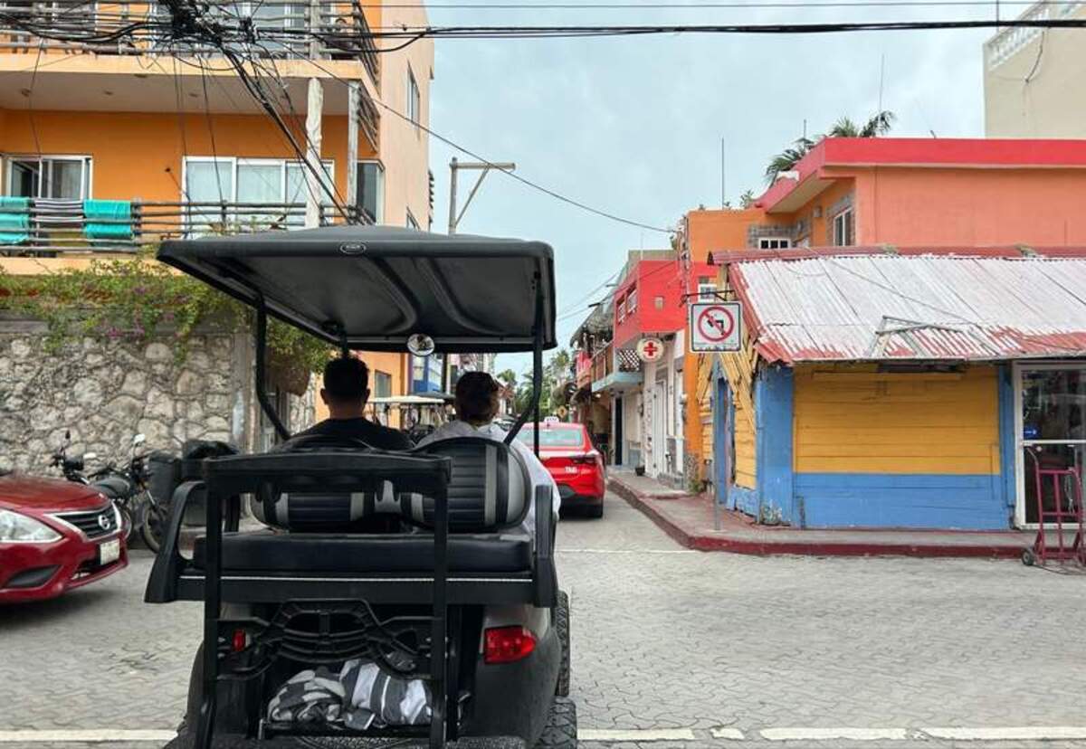  Golf carts are the transportation of choice on Isla Mujeres. Photo credit: Jennifer Merrick 