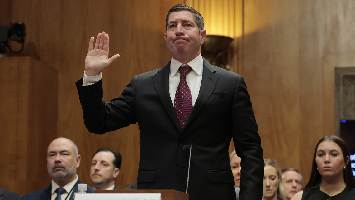 Editorial: Signing paperwork won't stop government leaks
