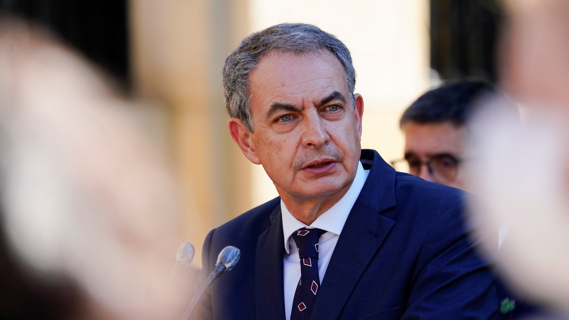 Spain's Zapatero says seized jewels worth $1.5 million were a 'courtesy gift' 