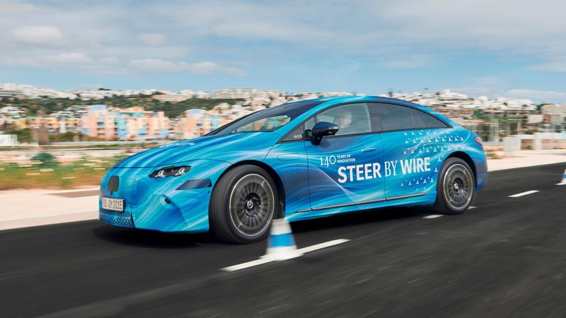 Mercedes Is Putting Yoke Steering in the EQS 