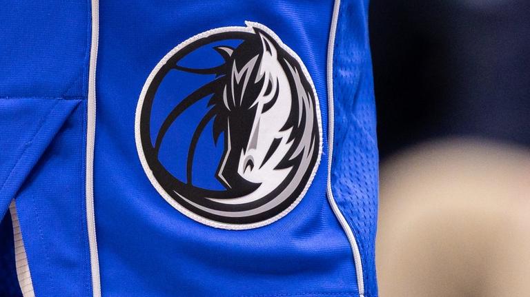 Mavericks select North Dallas site for new arena 