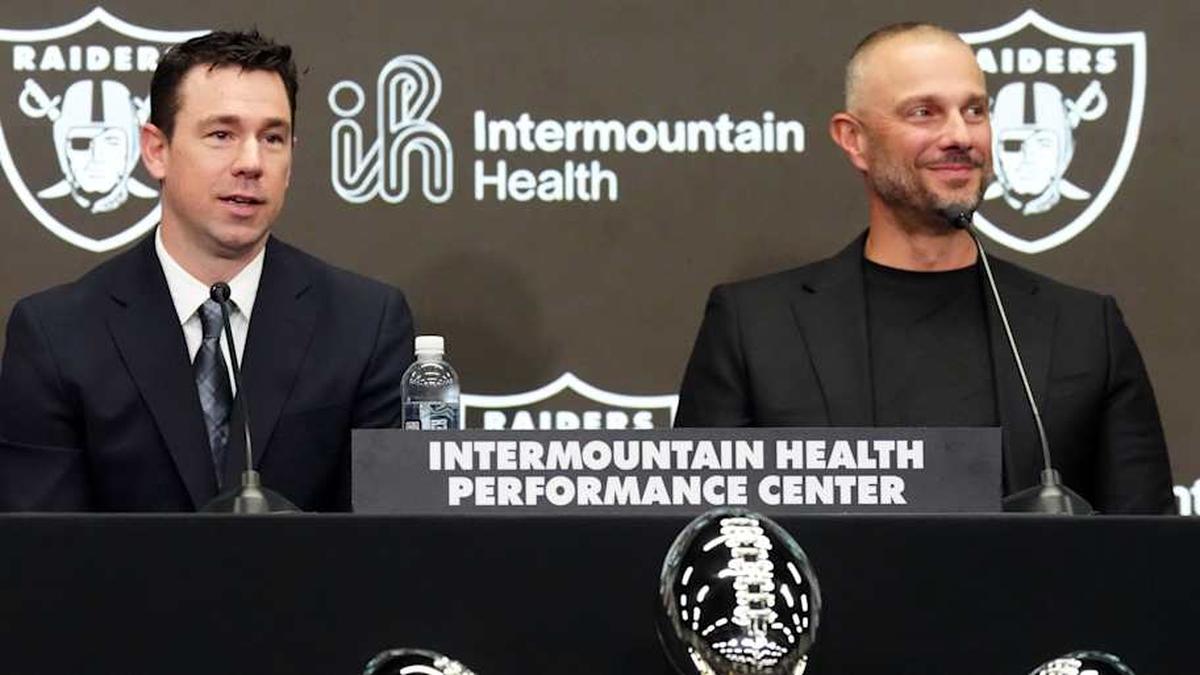  Feb 10, 2026; Henderson, NV, USA; Las Vegas Raiders coach Klint Kubiak (left) and general manager John Spytek at introductory press conference at Intermountain Health Performance Center. Mandatory Credit: Kirby Lee-Imagn Images | Kirby Lee-Imagn Images 