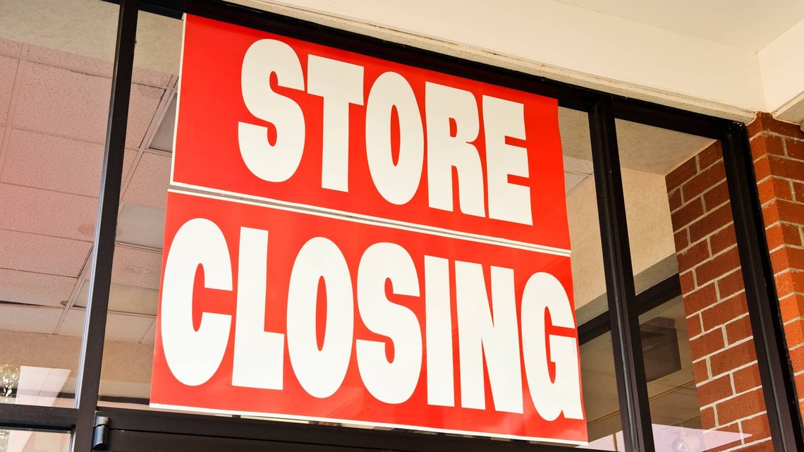 Iconic mall retailer Vera Bradley quietly closes 13 stores  