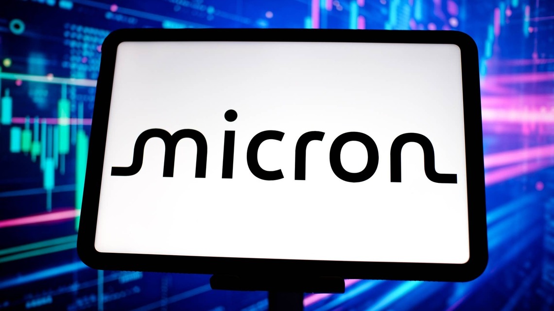 Micron stock tumbles despite analyst calls semiconductor selloff overblown 