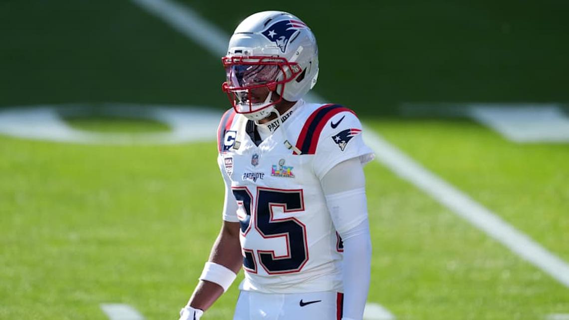  Feb 8, 2026; Santa Clara, CA, USA; New England Patriots cornerback Marcus Jones (25) warms up before Super Bowl LX against the Seattle Seahawks at Levi's Stadium. Mandatory Credit: Kirby Lee-Imagn Images | Kirby Lee-Imagn Images 