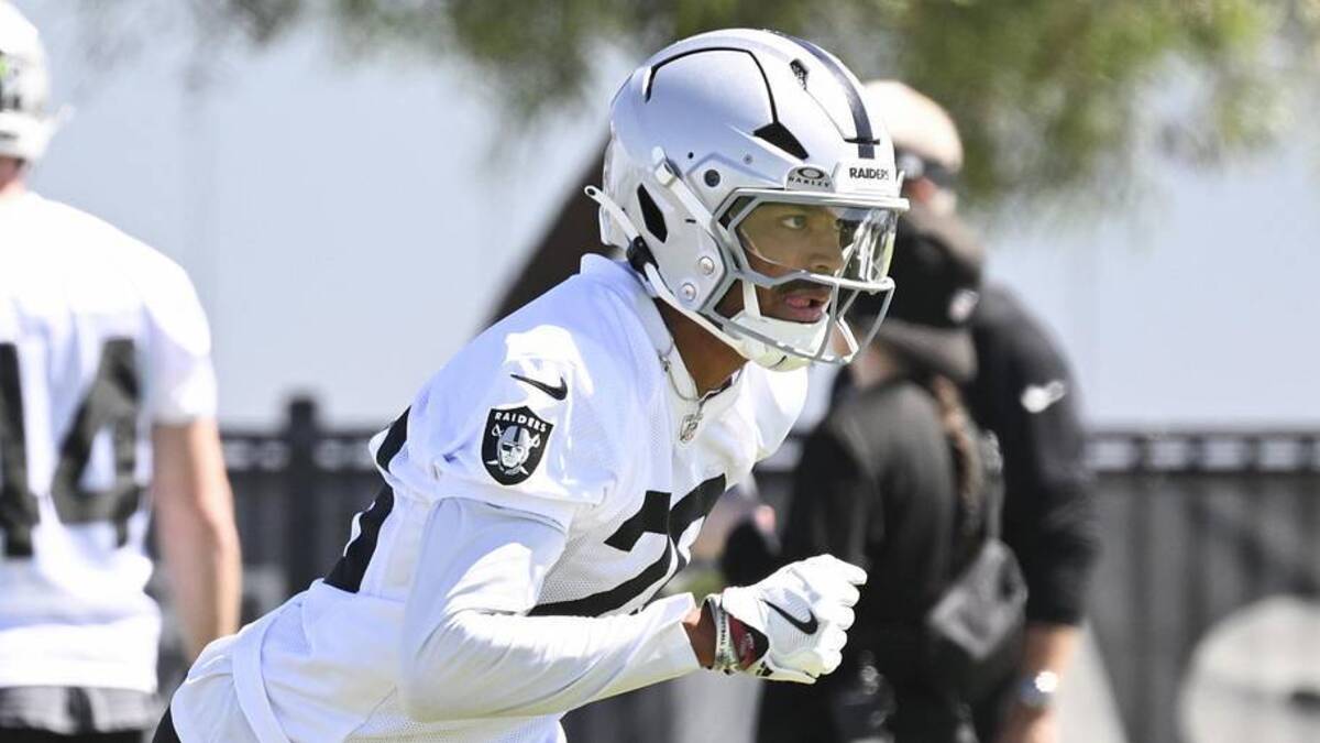  May 28, 2026; Henderson, NV, USA; Las Vegas Raiders cornerback Jermod McCoy (28) runs a drill during organized team activities at Intermountain Health Performance Center. Mandatory Credit: Candice Ward-Imagn Images | Candice Ward-Imagn Images 