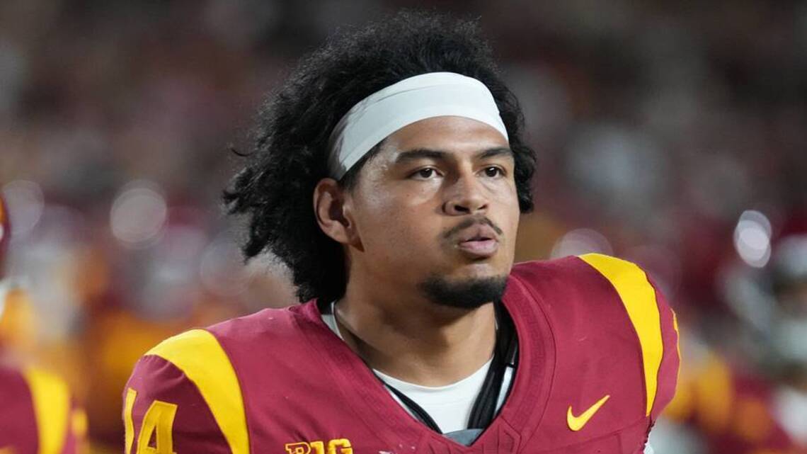 Jayden Maiava Shares Few Words for USC's Offensive Performance vs. Rutgers