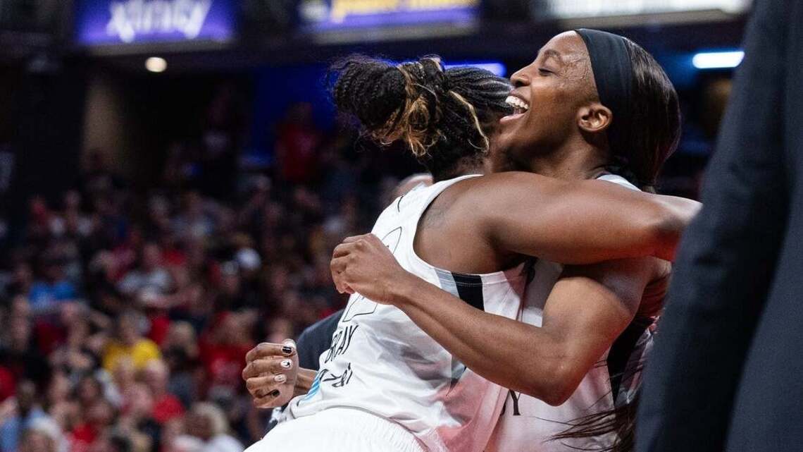 Aces' Chelsea Gray beats two buzzers, Fever in OT win 