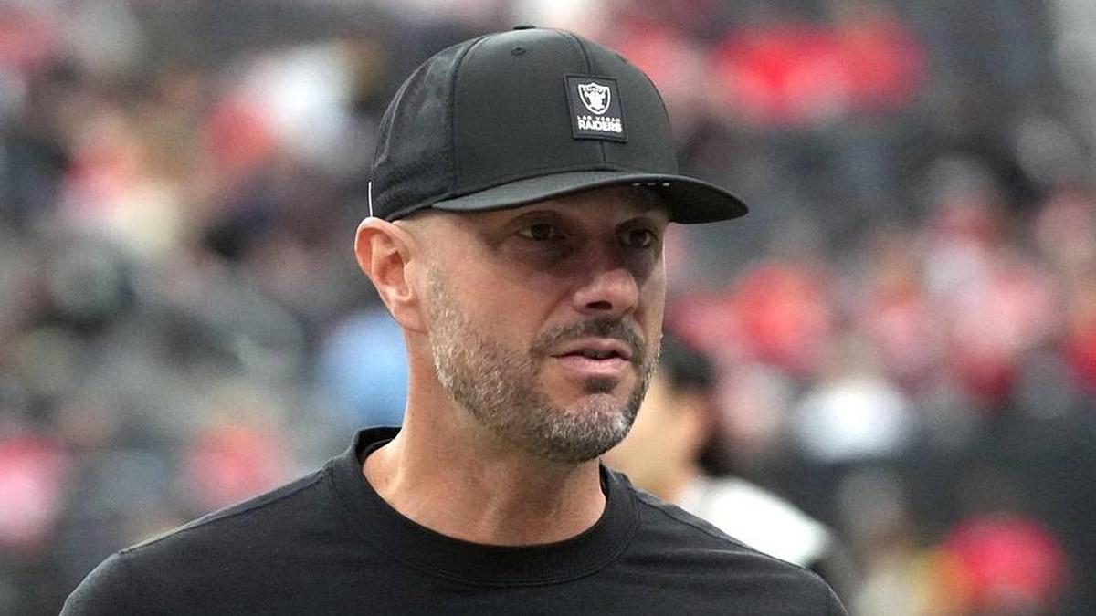  Jan 4, 2026; Paradise, Nevada, USA; Las Vegas Raiders general manager John Spytek reacts during the game against the Kansas City Chiefs at Allegiant Stadium. Mandatory Credit: Kirby Lee-Imagn Images | Kirby Lee-Imagn Images 