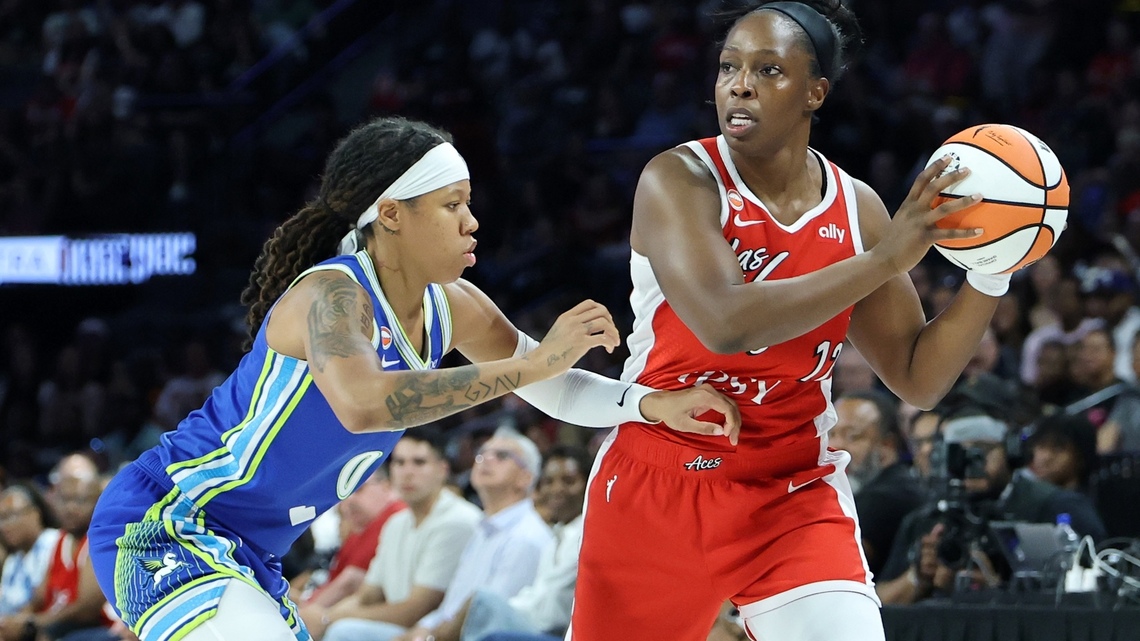 Hilton Worker Fired for Allegedly Sending Racist DM to WNBA's Chelsea Gray 