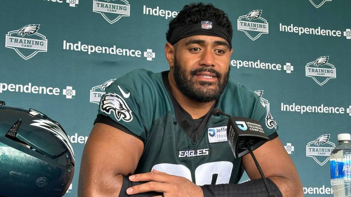 Eagles' Jordan Mailata Doubles Down On An 'Evil Genius'
