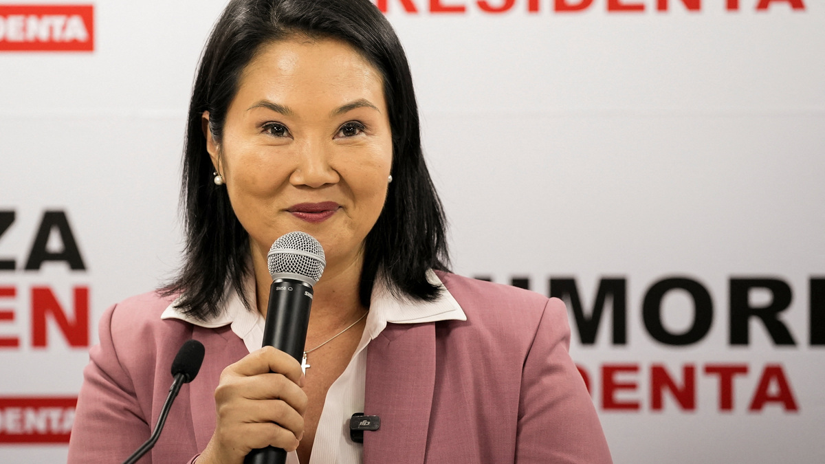 Peru's conservative Keiko Fujimori addresses the media at her party's Popular Force headquarters, after she narrowly defeated leftist congressman Roberto Sanchez in the Peruvian presidential election, ahead of the official result announcement, in Lima, Peru, June 24, 2026. REUTERS/Angela Ponce