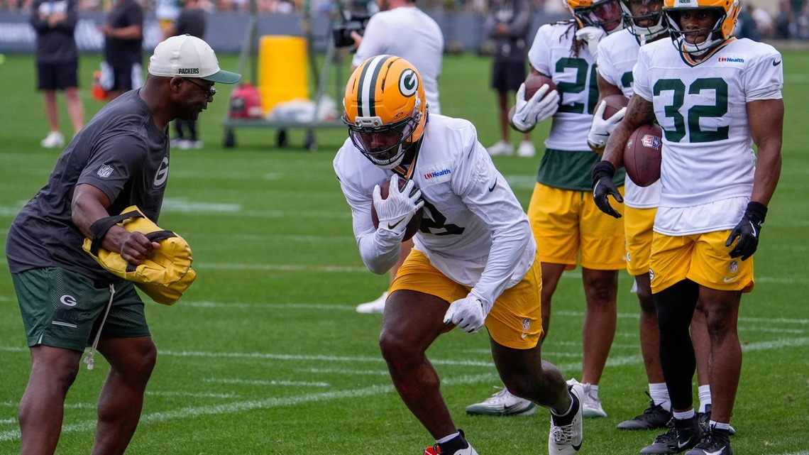 How Fantasy Football Managers Should Treat Josh Jacobs in 2026 Drafts 