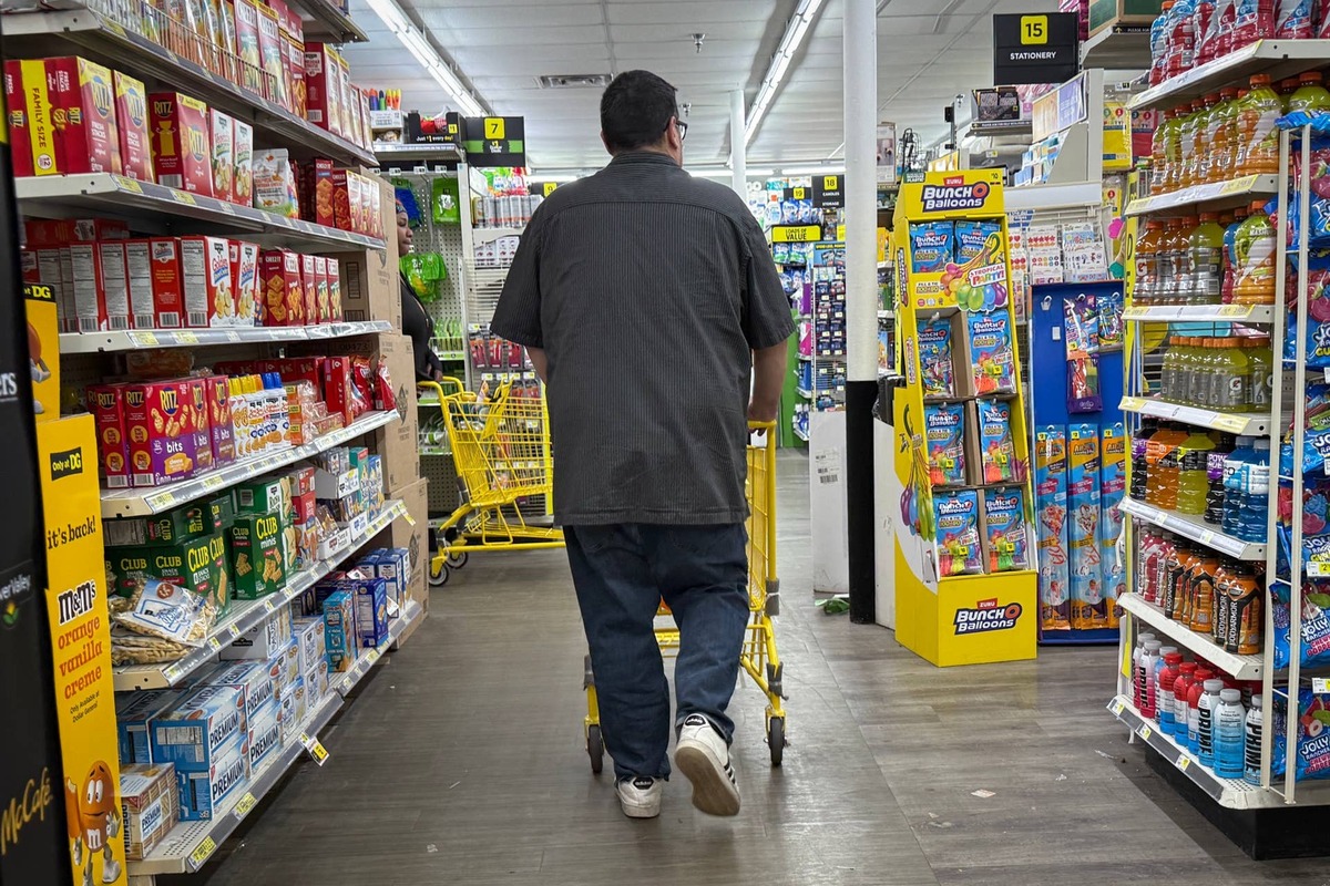  Dollar General CEO Todd Vasos says the discount retailer has seen a major influx of high-income shoppers as inflation lingers. Getty Images