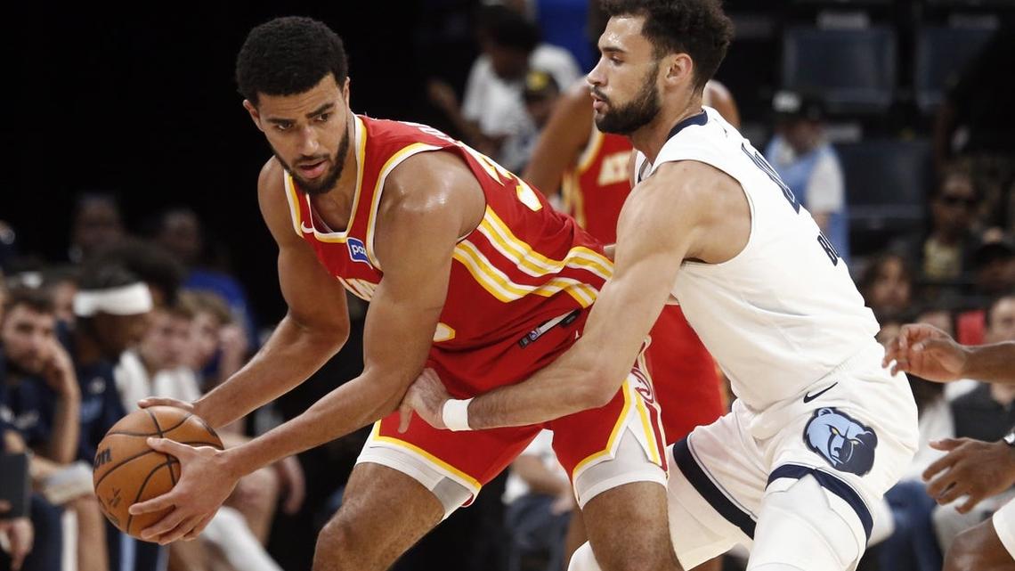 Hawks convert F Caleb Houstan to standard contract 