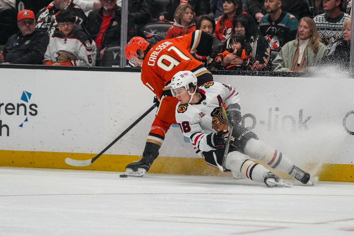  How Ducks' Leo Carlsson's Offer Sheet Affects The NHL's Top Remaining RFAs 