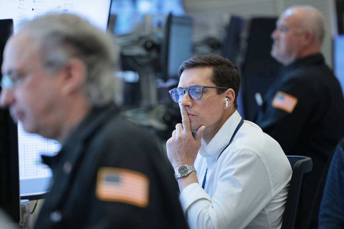  Wedbush estimates large tech companies will invest $700 billion in building out AI infrastructure. M.Santiago/Getty Images