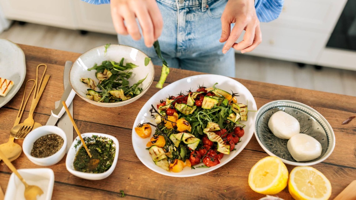 Heart Experts Say Stop Chasing Superfoods. They Want You to Do This Instead 
