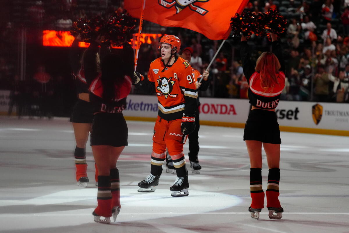  Did The Philadelphia Flyers Just Make Adam Fantilli A Rich Man? 