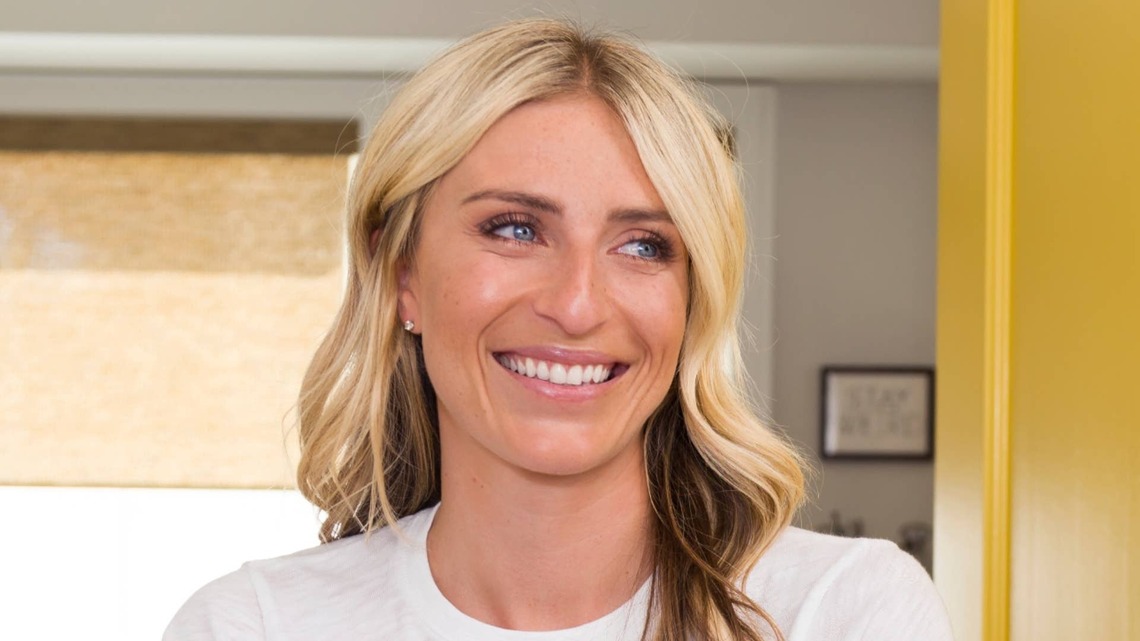 HGTV Star Jasmine Roth, 42, Reveals How She Unexpectedly Delivered Baby No. 3 