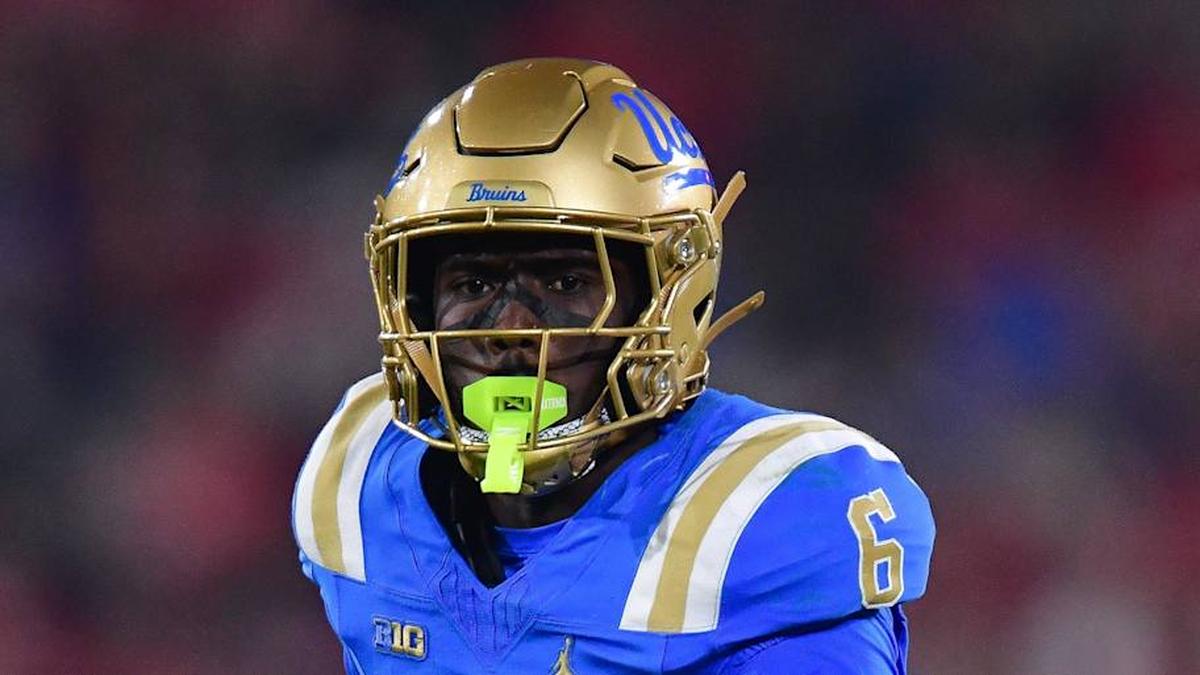  Nov 8, 2025; Pasadena, California, USA; UCLA Bruins running back Anthony Woods (6) runs the ball against the Nebraska Cornhuskers during the second half at the Rose Bowl. Mandatory Credit: Gary A. Vasquez-Imagn Images | Gary A. Vasquez-Imagn Images 