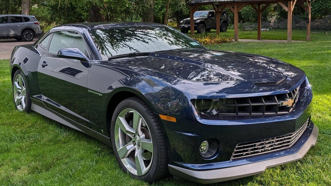 2010 Chevrolet Camaro 2SS For Sale With 13,200 Miles