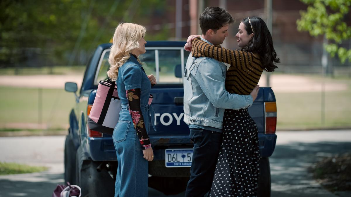(L to R) Tommi Rose as Olivia Harris, Carson Rowland as Tyler Townsend and Anneliese Judge as Annie Sullivan in ‘Sweet Magnolias’Courtesy of Netflix/© 2025 Netflix, Inc.