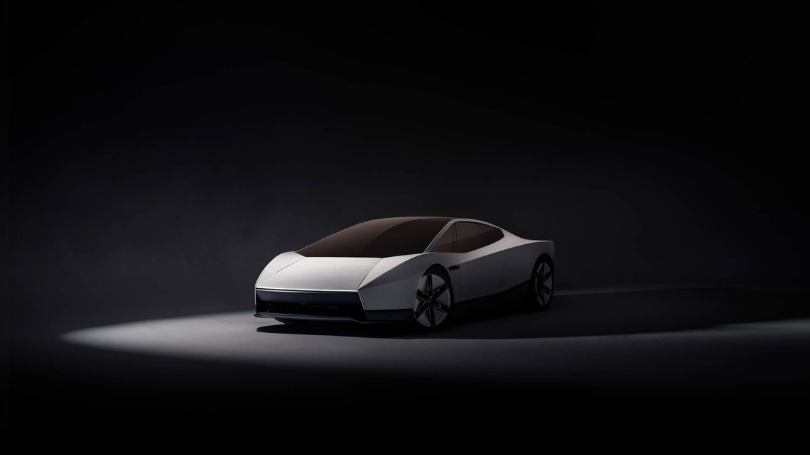 Tesla's Roadster Finally Appeared, But the Range Promise Has Been Halved 