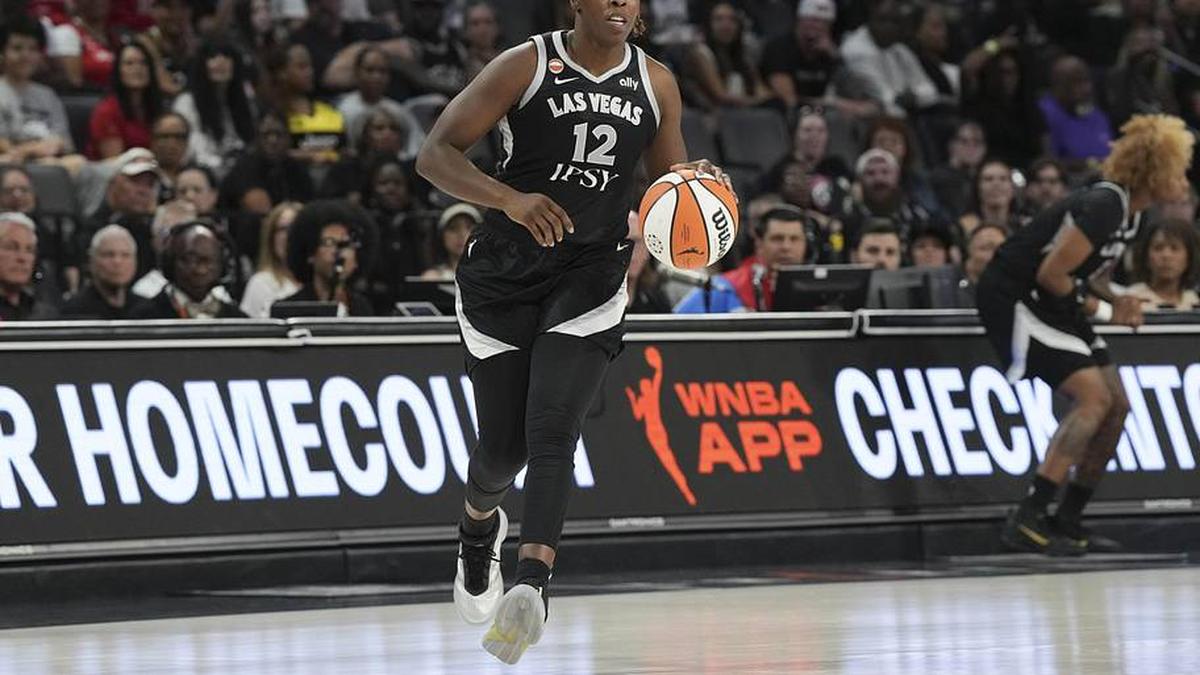  Typically a sharp shooter, Chelsea Gray missed all of her attempted threes against the Sparks as the Aces are winless in Las Vegas. | Candice Ward-Imagn Images 
