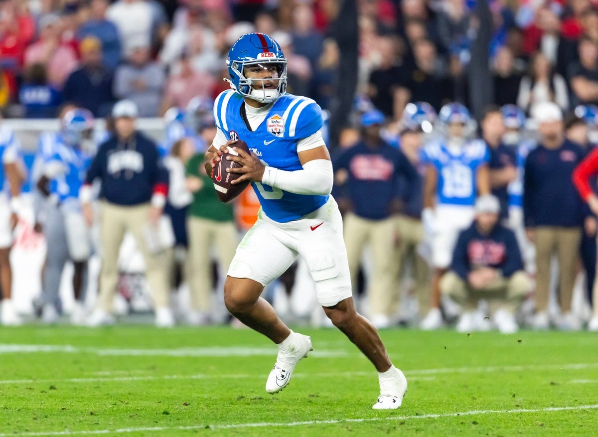  Ole Miss quarterback Trinidad Chambliss against Miami during the 2026 Fiesta Bowl and College Football Playoff semifinal at State Farm Stadium on Jan. 8, 2026, in Glendale, Arizona. © Mark J. Rebilas-Imagn Images
