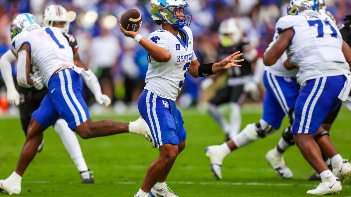 No. 24 Kentucky rallies from down 17 to beat South Carolina in OT 