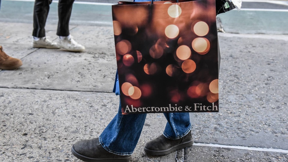 Abercrombie's stock exploded, but 1 number changes the story 