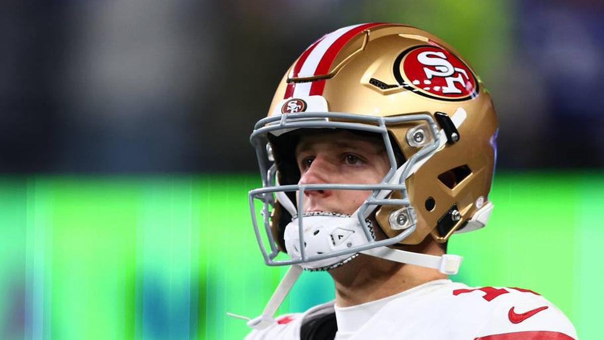  Jan 17, 2026; Seattle, WA, USA; San Francisco 49ers quarterback Brock Purdy (13) warms up before the start of the second half against the Seattle Seahawks in an NFC Divisional Round game at Lumen Field. Mandatory Credit: Kevin Ng-Imagn Images | Kevin Ng-Imagn Images 