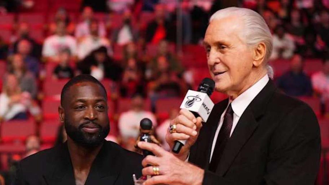 Dwyane Wade Preaches Patience With Front Office to Heat Fans 