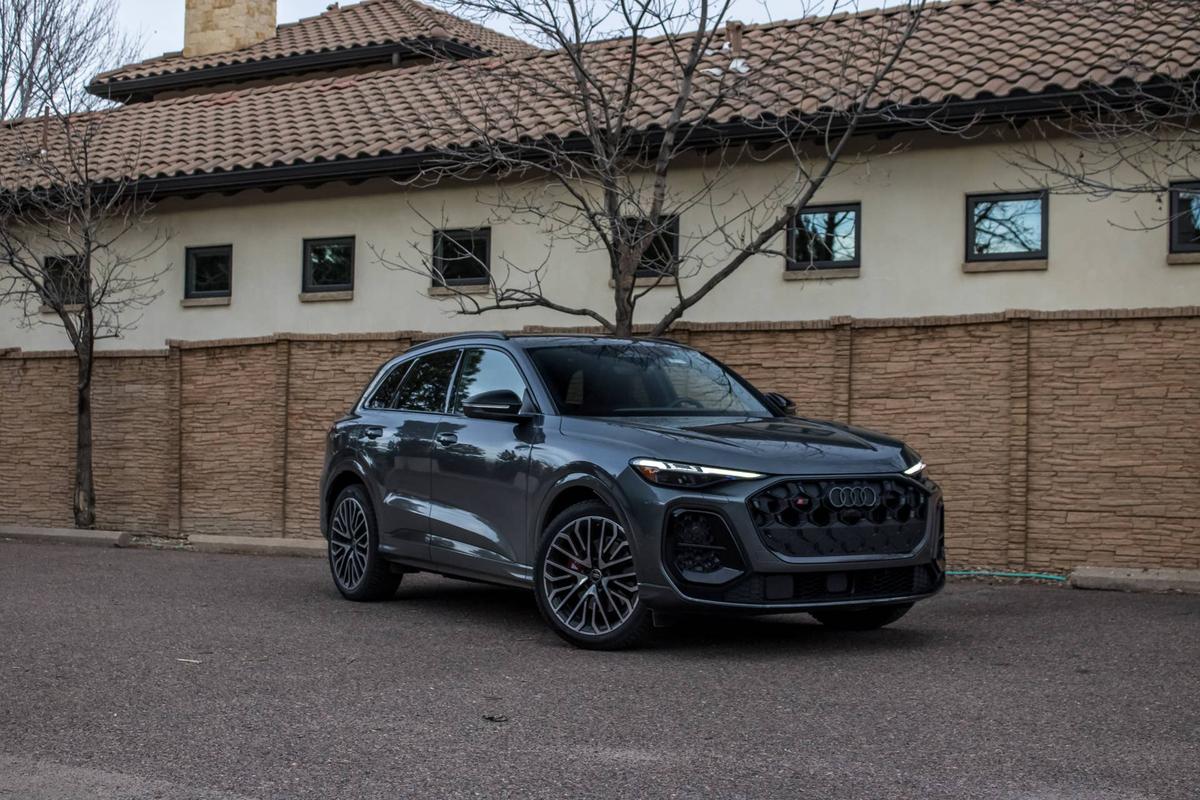  2025 Audi SQ5