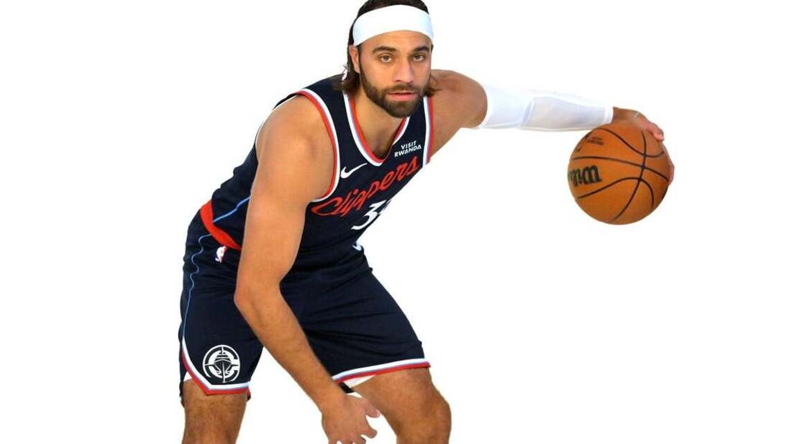 Clippers' Max Strus (torn plantar fascia) out for start of season 