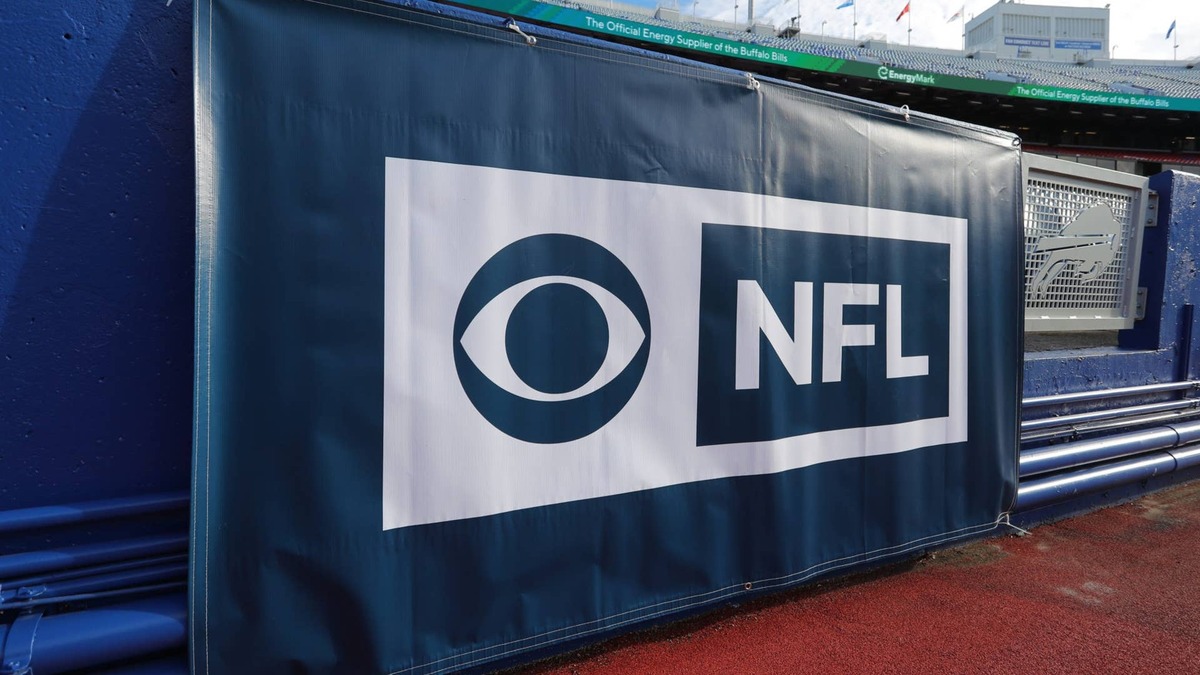 NFL Fans Roasted CBS's Pregame Show Arby's Segment