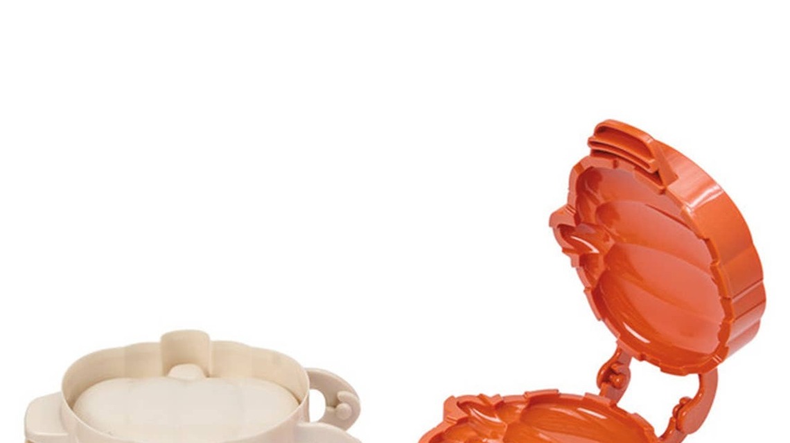 Aldi's Nifty $4 Baking Essential Makes the Cutest Little Thanksgiving Treats 