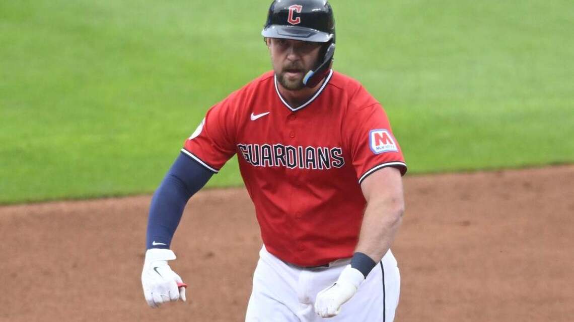 Guardians go deep seven times as they club Twins