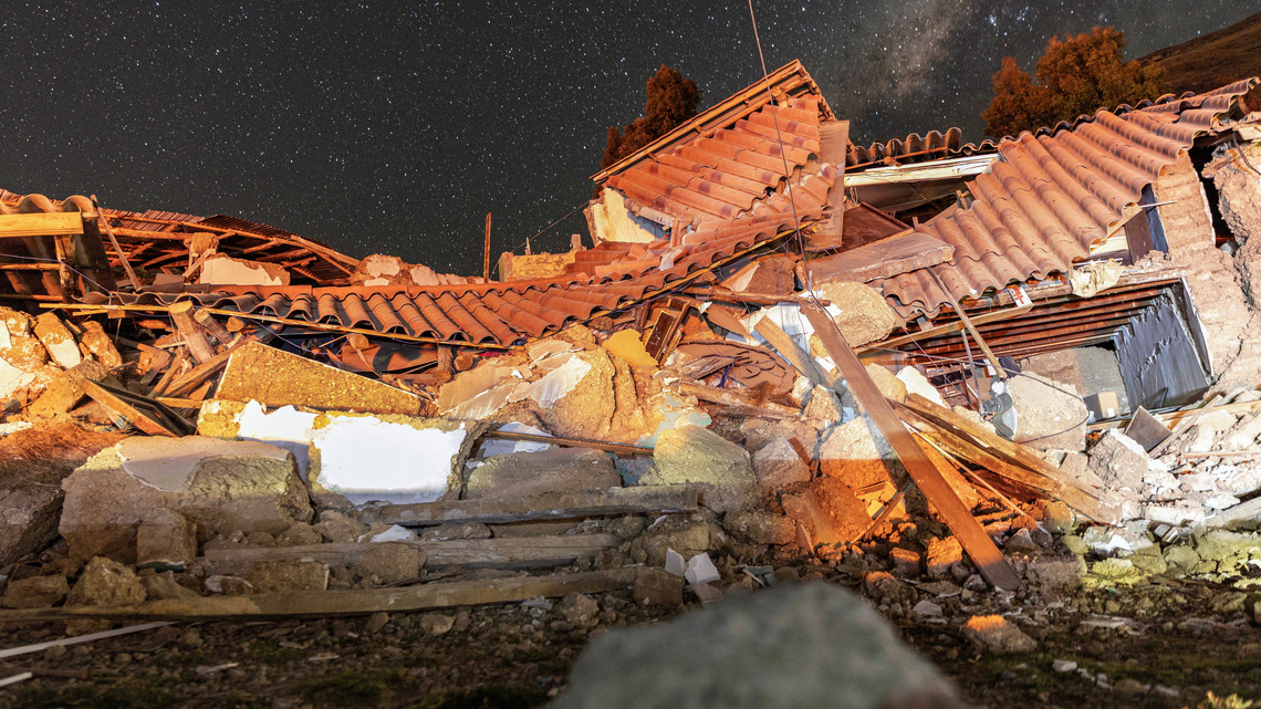At least six dead and 21 injured after 2 earthquakes in Peru