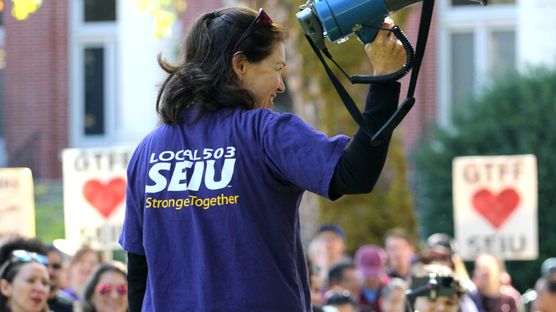 'When we fight, we win' UO classified union celebrates tentative agreement